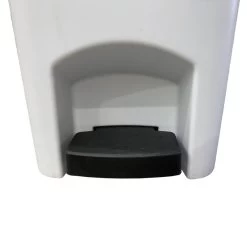 TRUST 68 Litre Svelte Step-On Bin - White